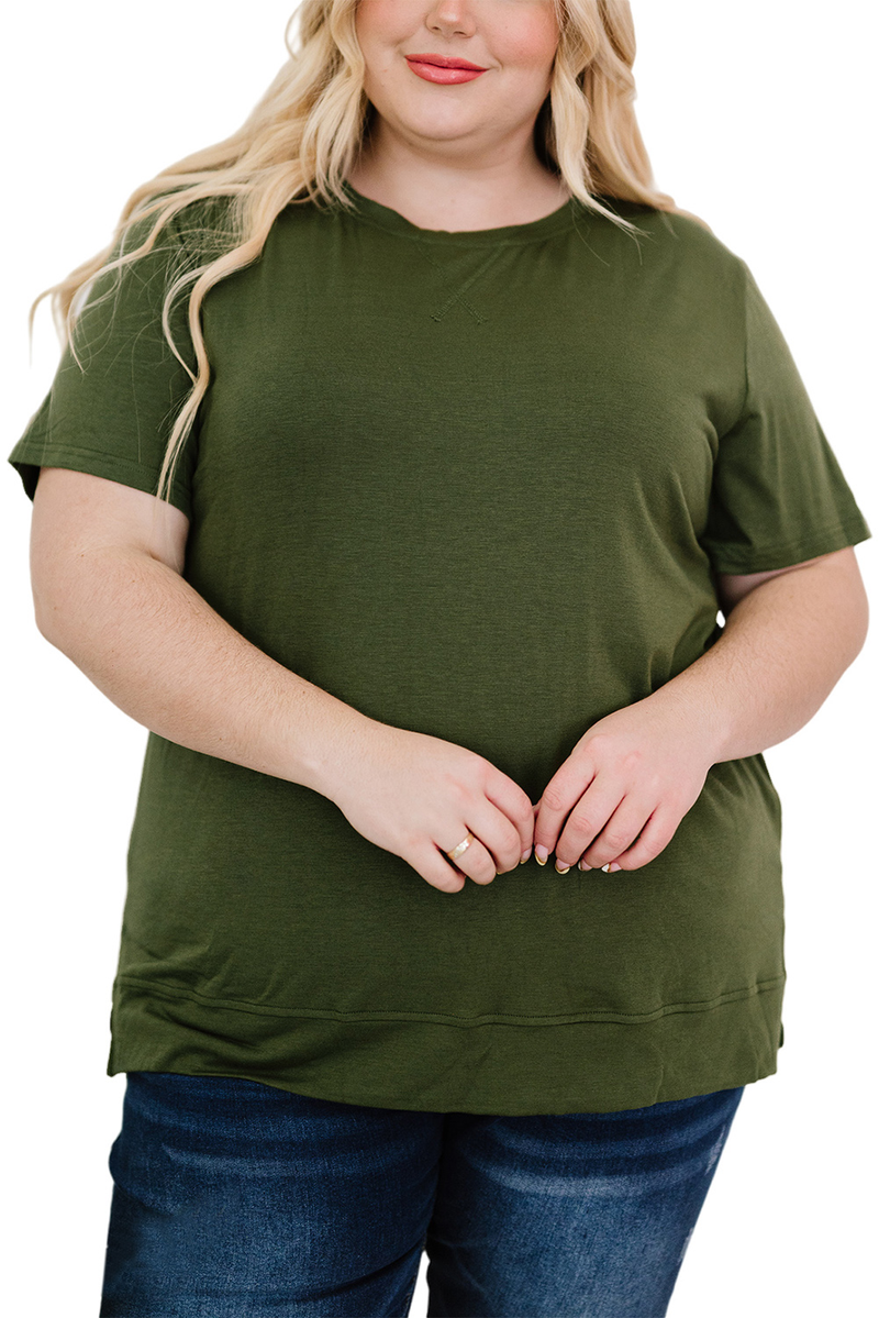 Green Solid Color Round Neck Plus Size T-Shirt