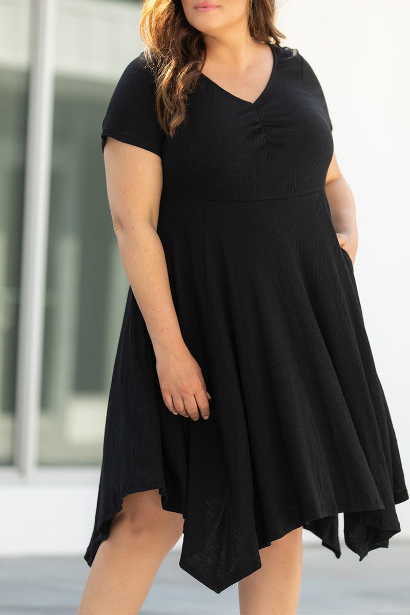Plus Size Ruched Sweetheart Fit & Flare Midi Dress
